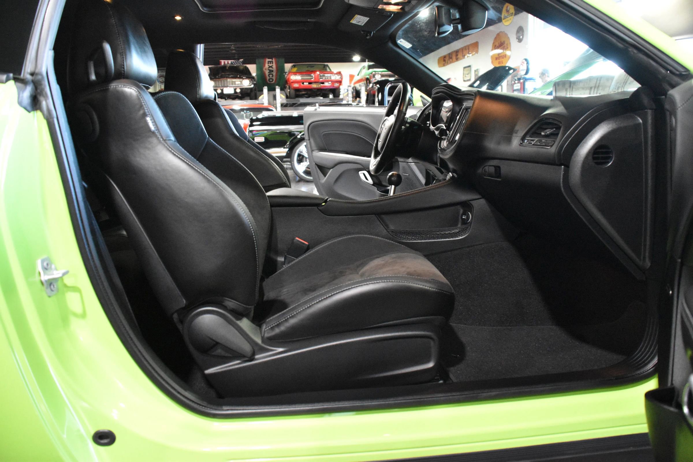 Used 2023 Dodge Challenger R/T w/ T/A Package RWD image 28