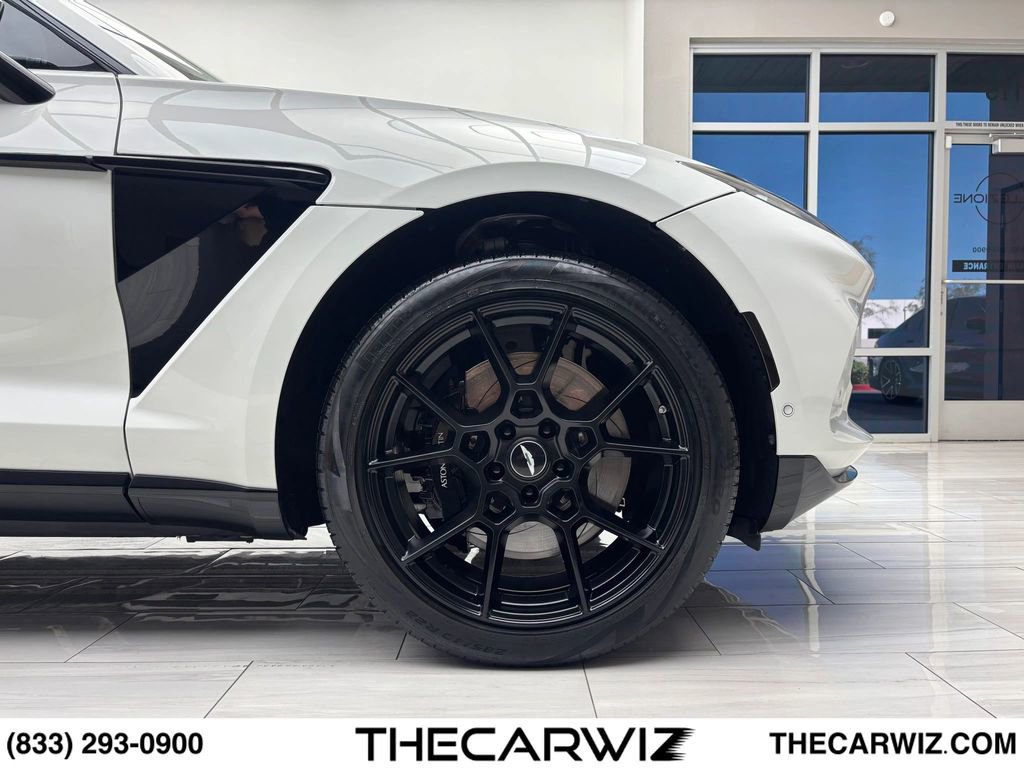 Used 2021 Aston Martin DBX AWD/4WD image 47