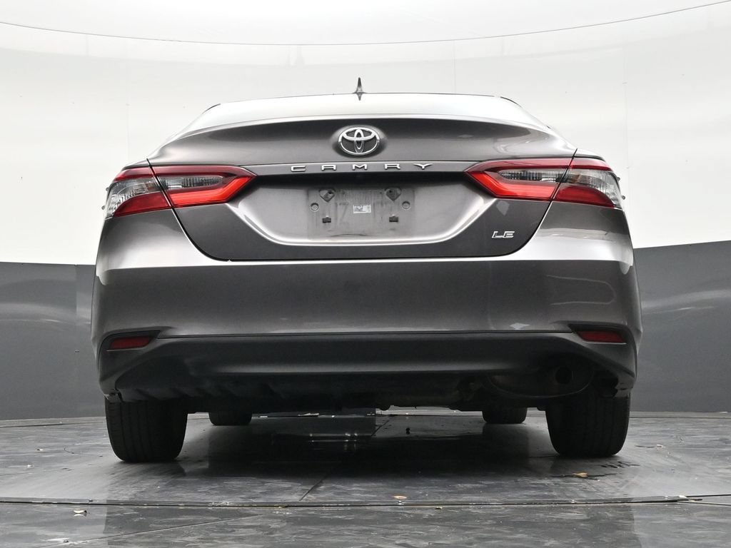 Used 2022 Toyota Camry LE FWD image 23
