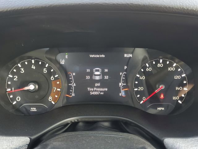 Used 2023 Jeep Compass Latitude image 16