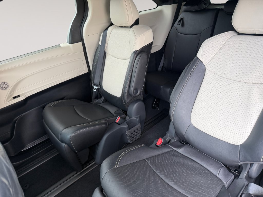 New 2026 Toyota Sienna Limited AWD/4WD image 13