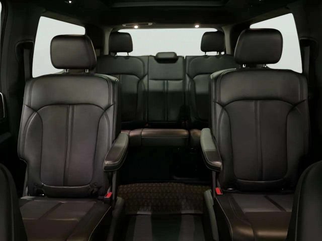 Used 2024 Jeep Wagoneer Series II w/ Premium Group I AWD/4WD image 72