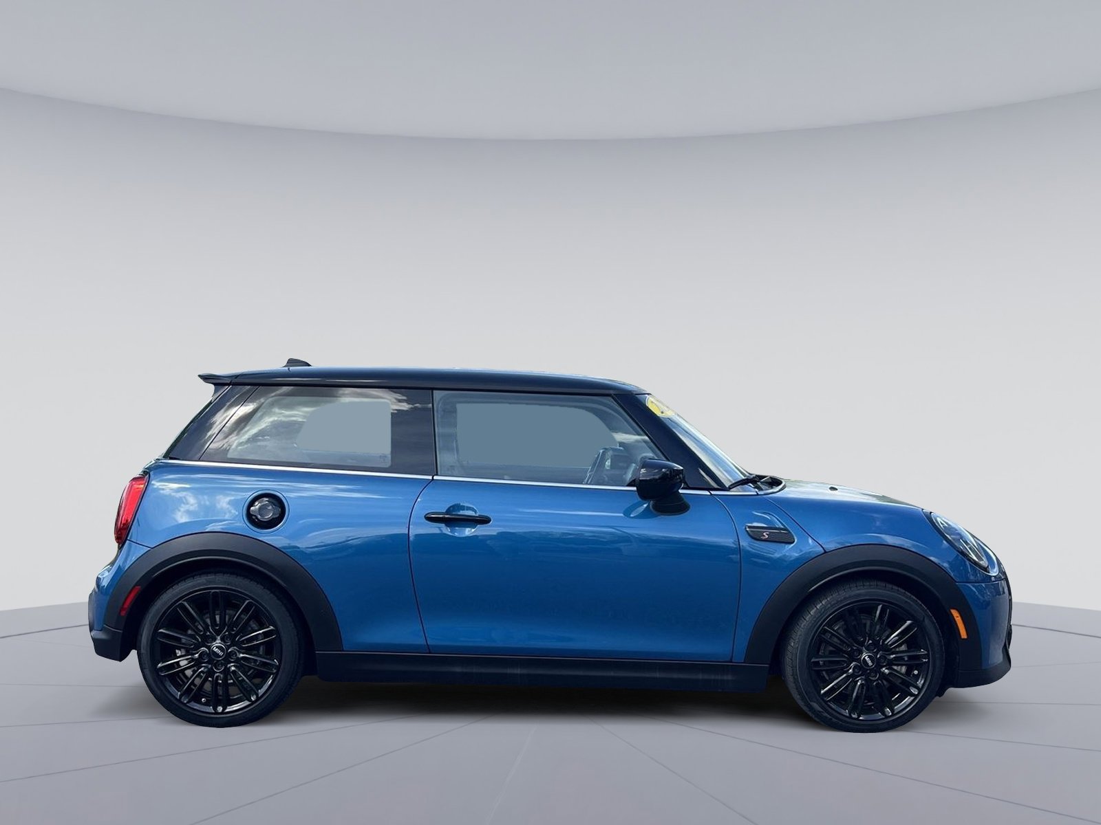 Used 2024 MINI Cooper S image 6