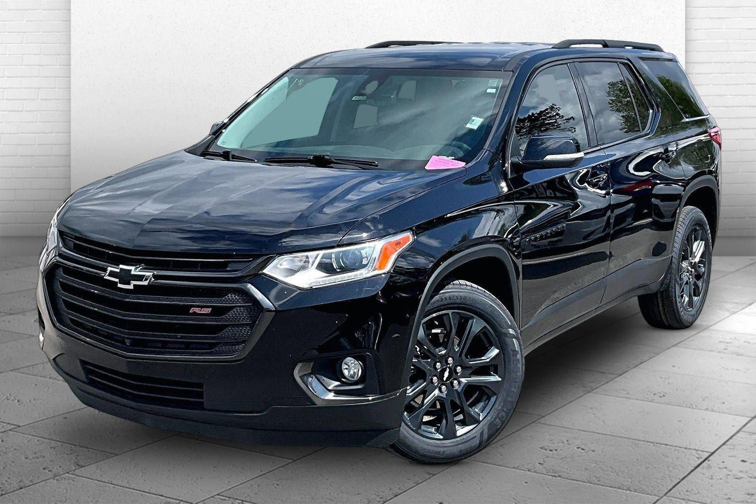 Used 2021 Chevrolet Traverse RS w/ LPO, Floor Liner Package FWD image 11