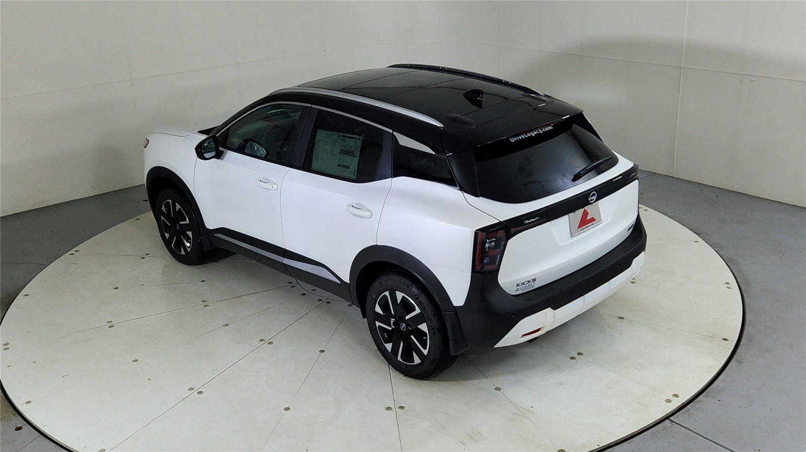 New 2026 Nissan Kicks SV w/ SV Premium Package image 42