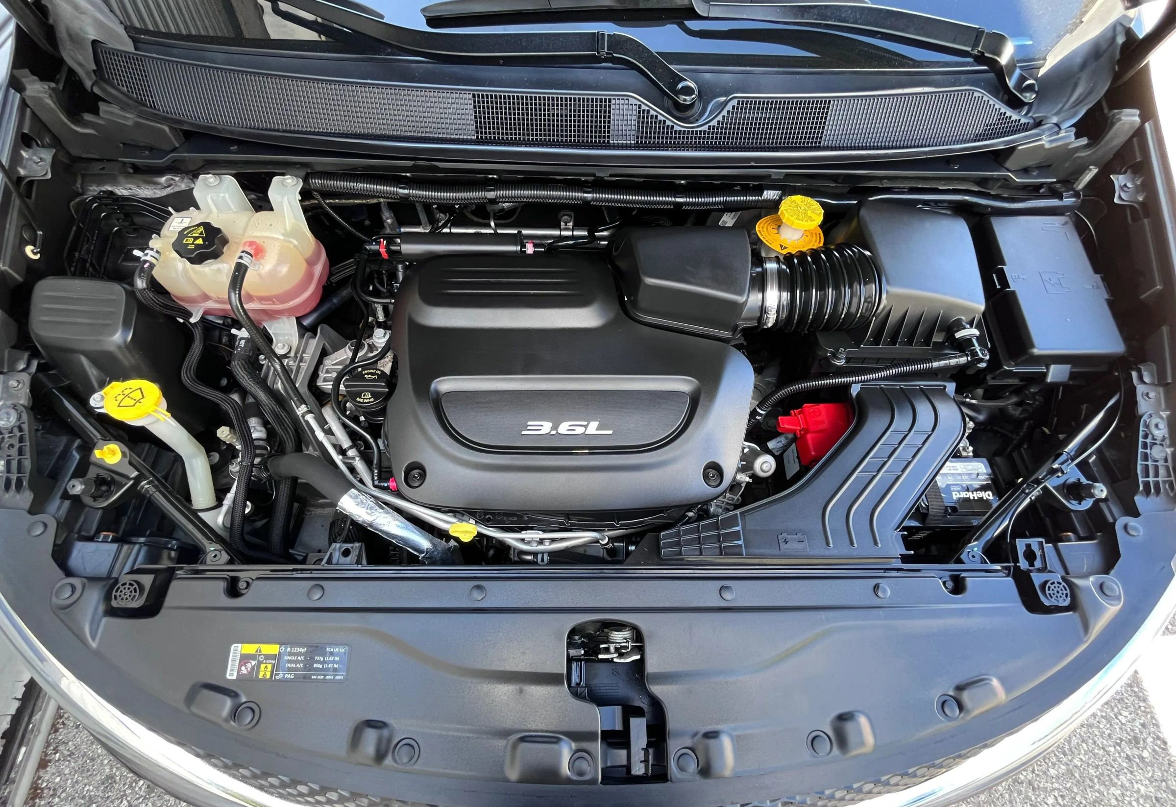 Used 2017 Chrysler Pacifica Touring-L Plus w/ Tire & Wheel Group FWD image 32