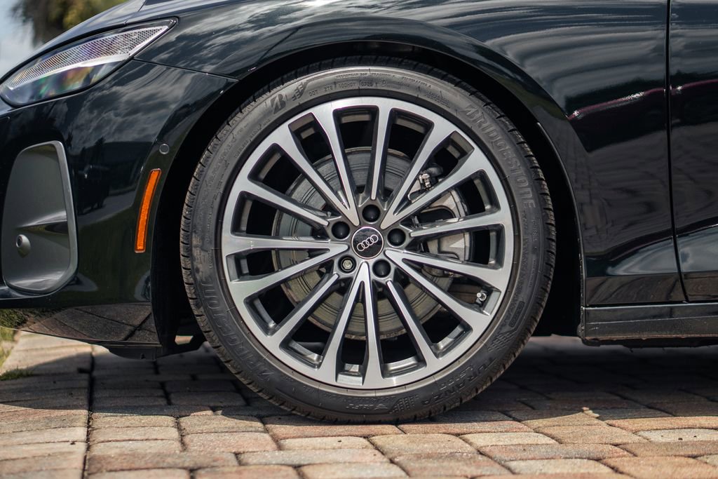 Used 2026 Audi A6 Prestige w/ Prestige Package image 15