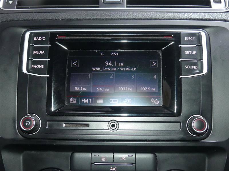 Used 2017 Volkswagen Jetta S image 33