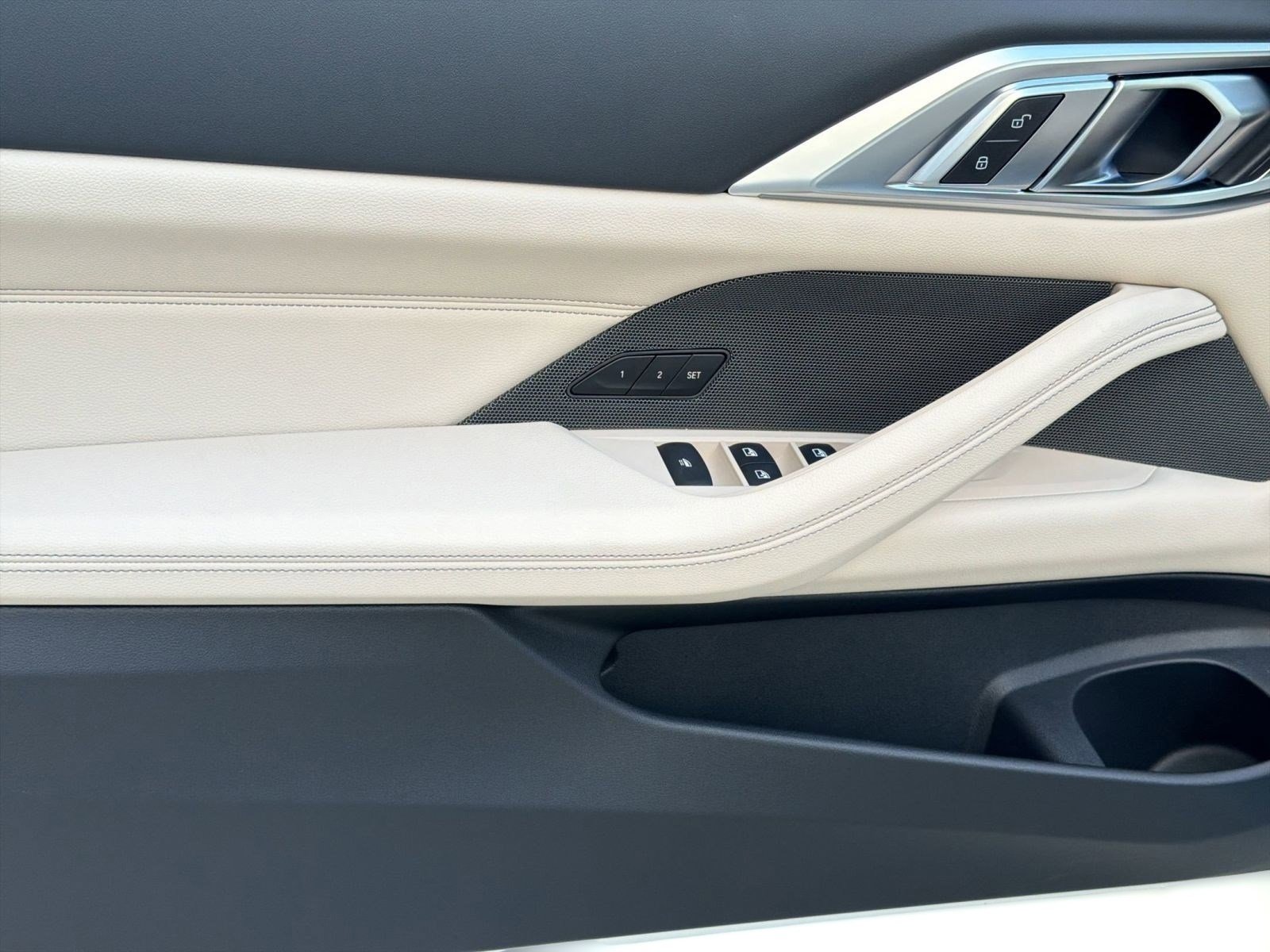 New 2027 BMW 430i Convertible RWD image 12