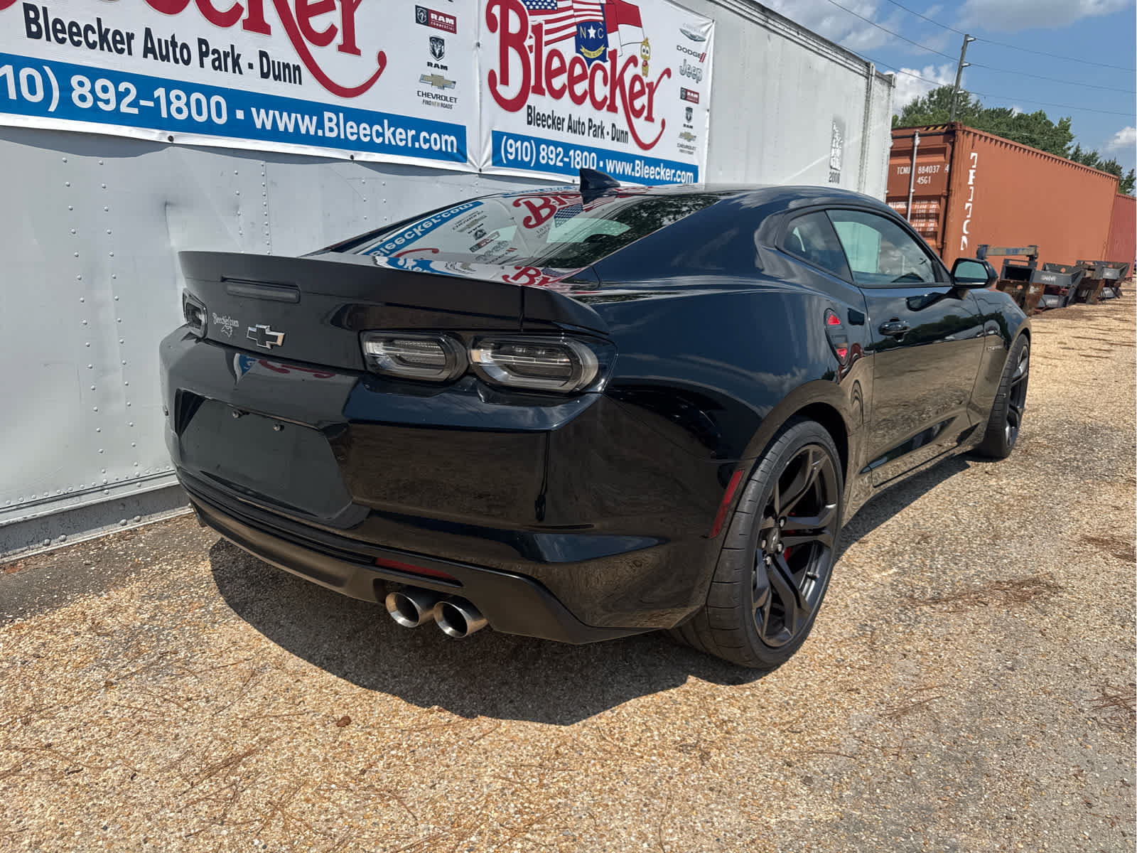 Used 2023 Chevrolet Camaro SS RWD image 3