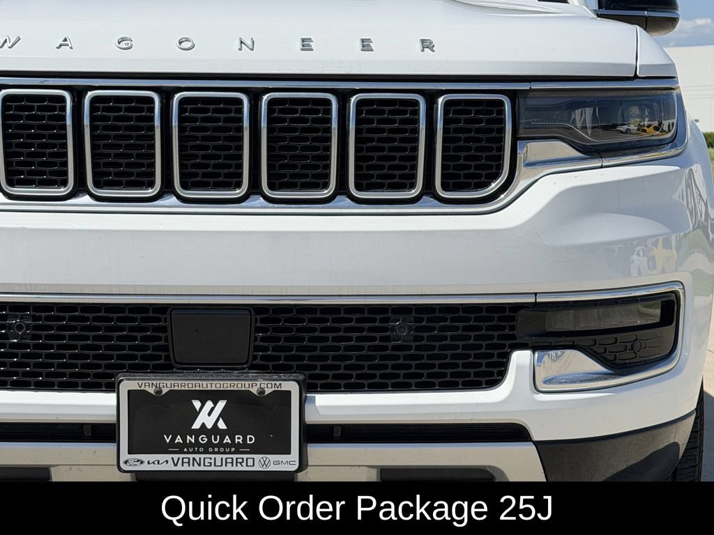 Used 2024 Jeep Wagoneer Series II w/ Flexible Seating Group AWD/4WD image 4
