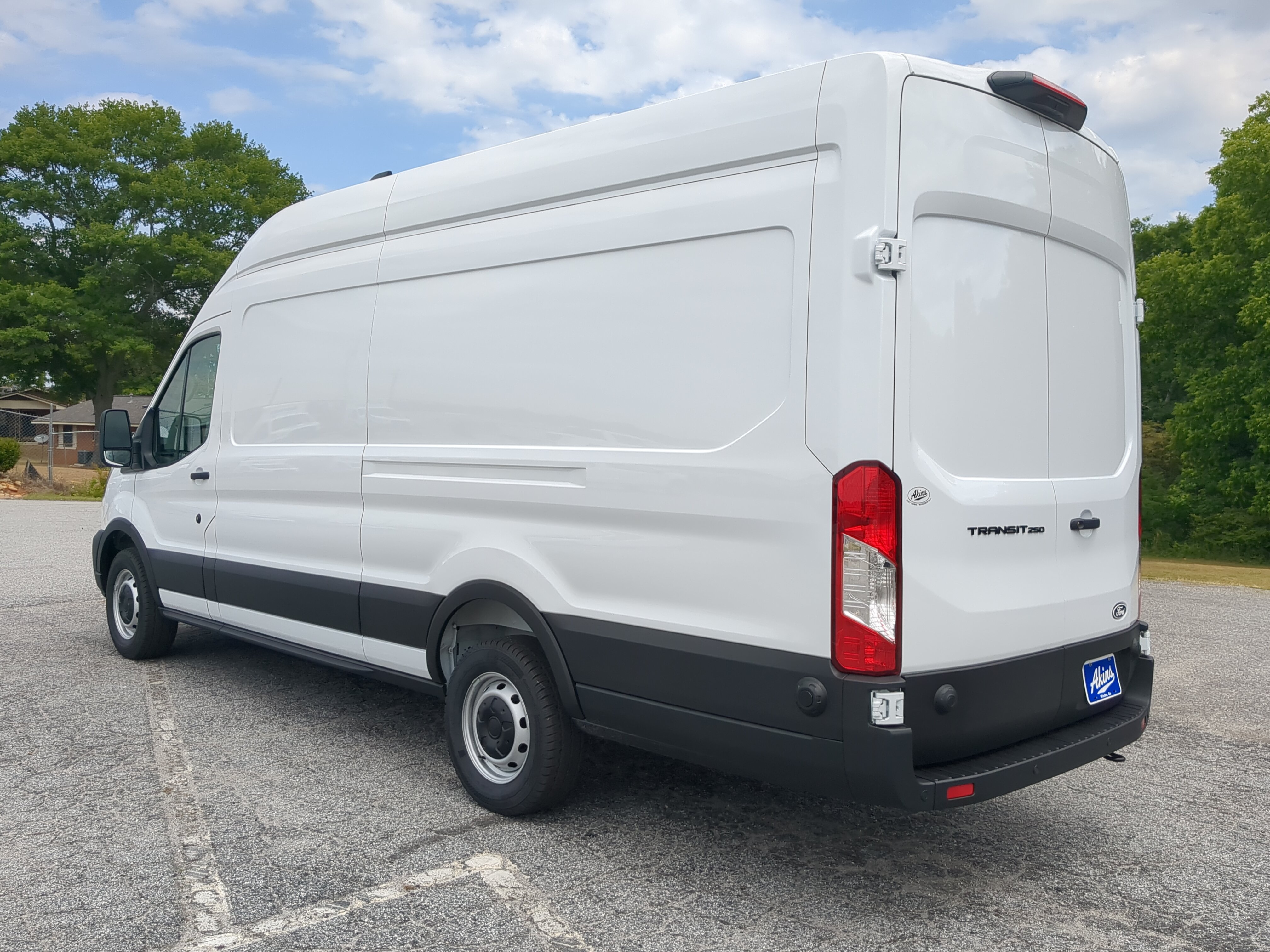 New 2026 Ford Transit 250 148 High Roof Extended RWD image 5