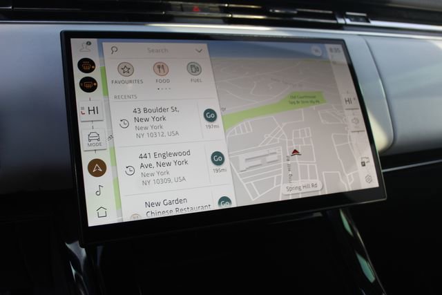 Used 2024 Land Rover Range Rover Sport SE image 20