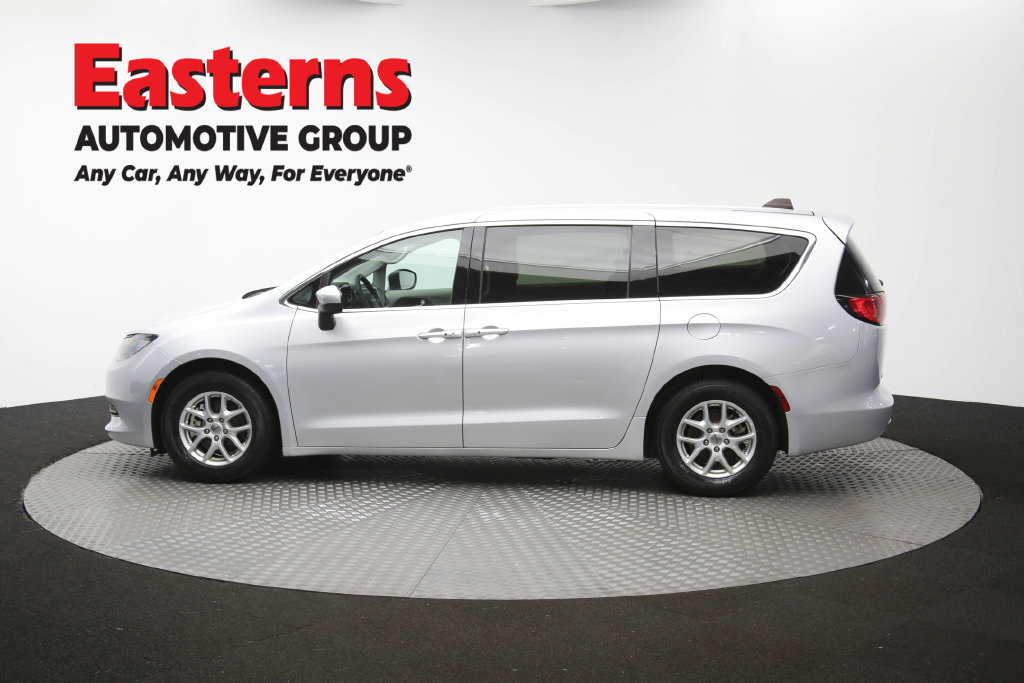 Used 2023 Chrysler Voyager LX FWD image 64