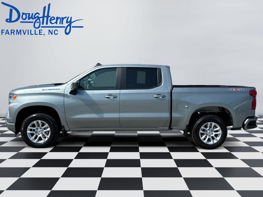 Used 2026 Chevrolet Silverado 1500 RST AWD/4WD image 2