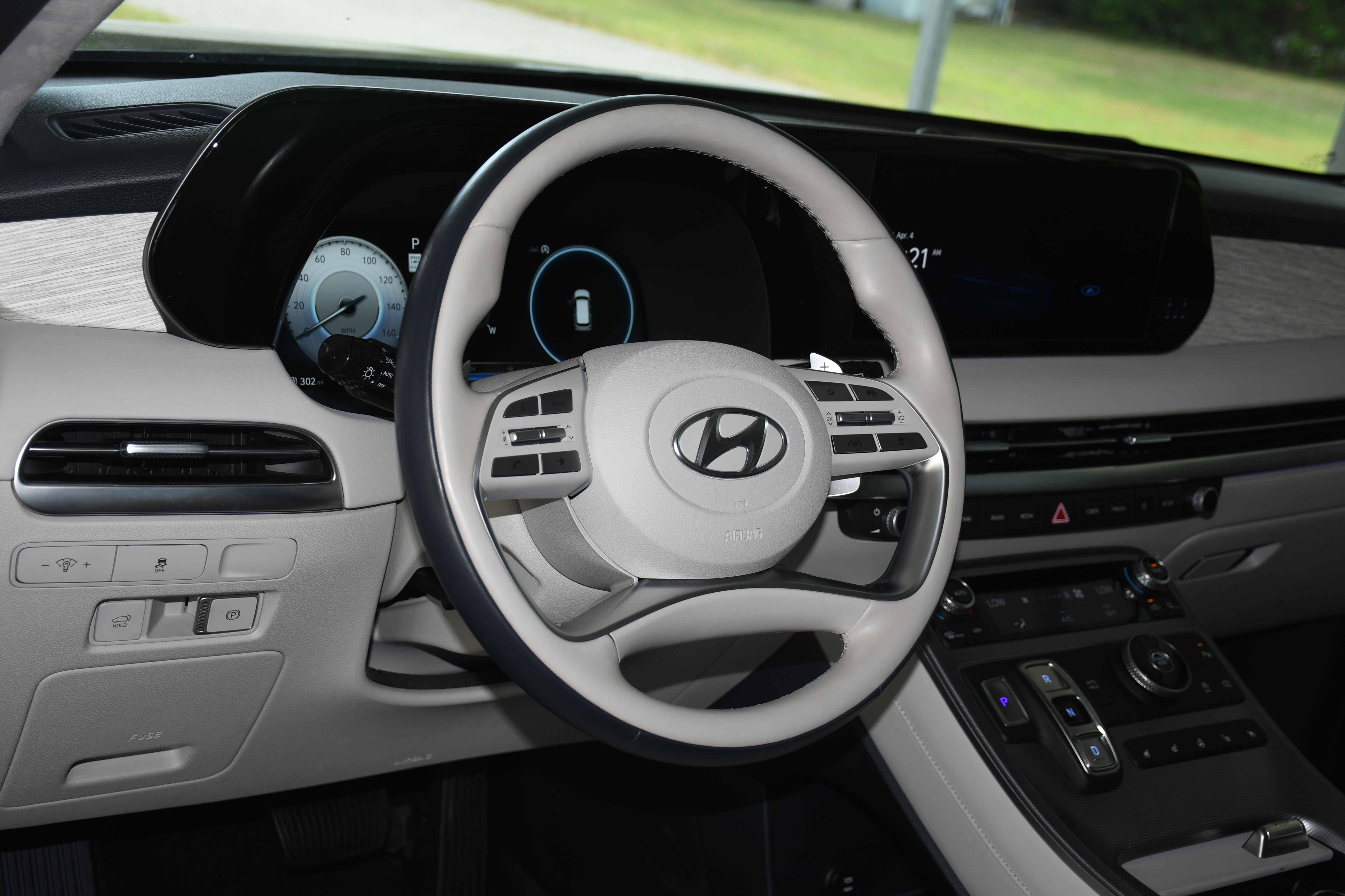 Used 2023 Hyundai Palisade Calligraphy image 9