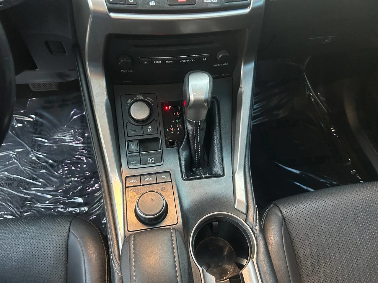 Used 2016 Lexus NX 200t FWD image 18