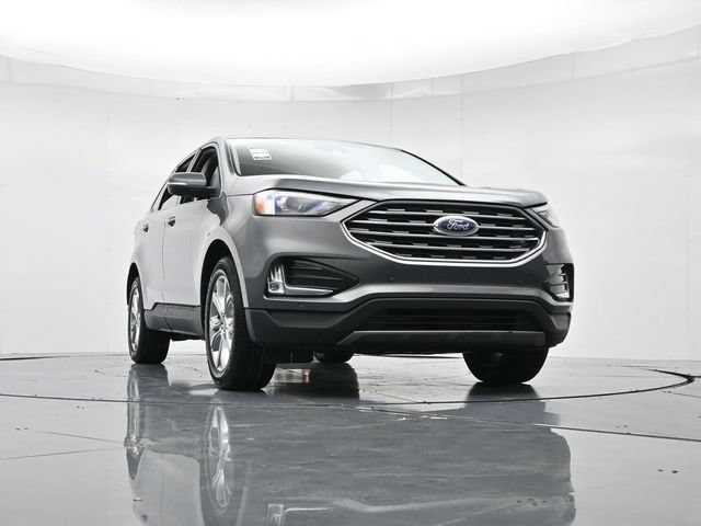 Certified 2022 Ford Edge Titanium AWD/4WD image 34