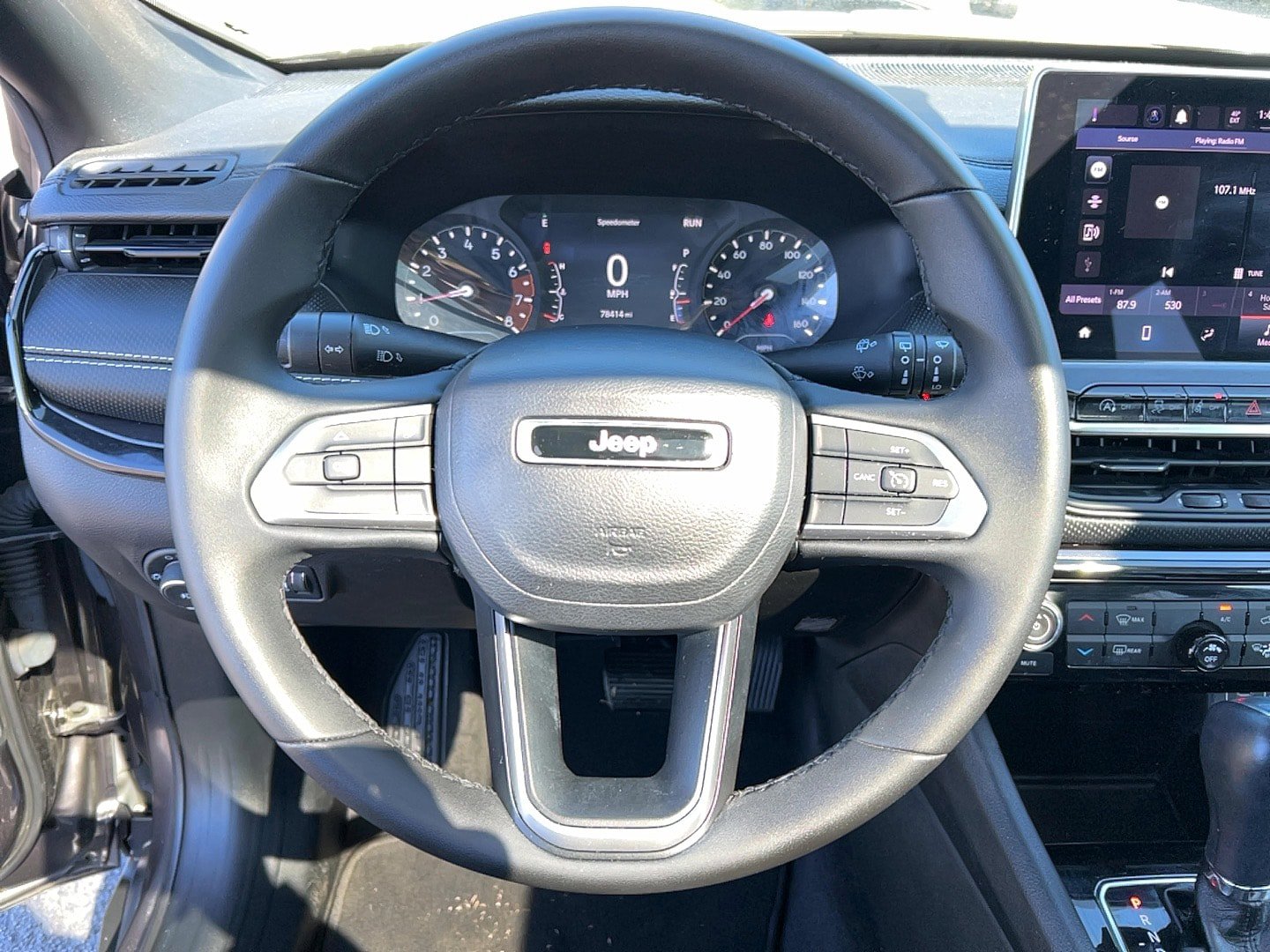 Used 2022 Jeep Compass Altitude w/ Sun and Sound Group FWD image 15