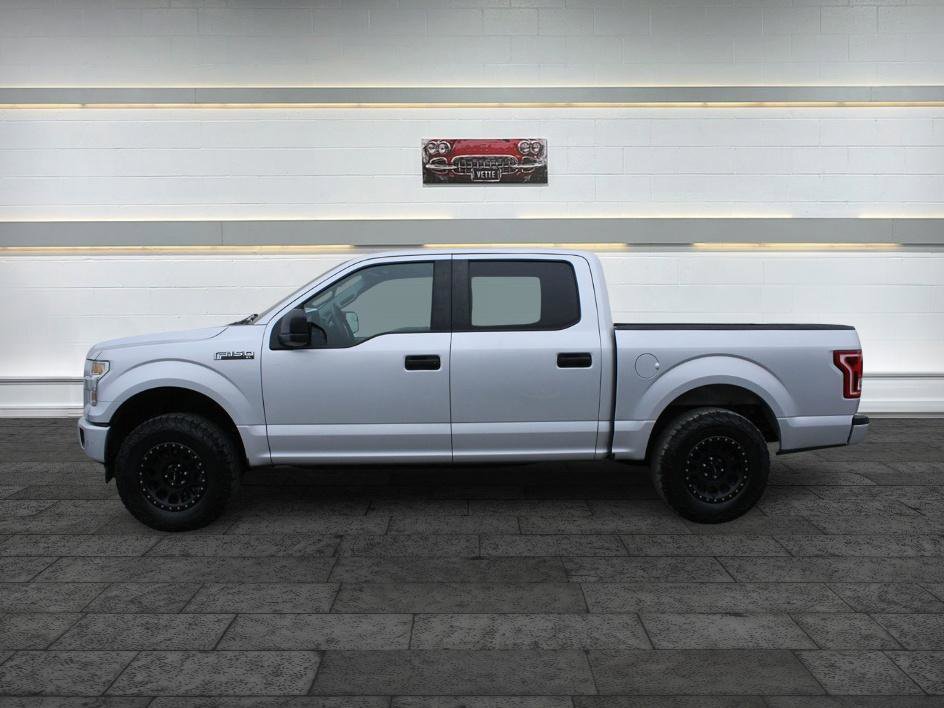 Used 2017 Ford F150 XL w/ Equipment Group 101A Mid image 4