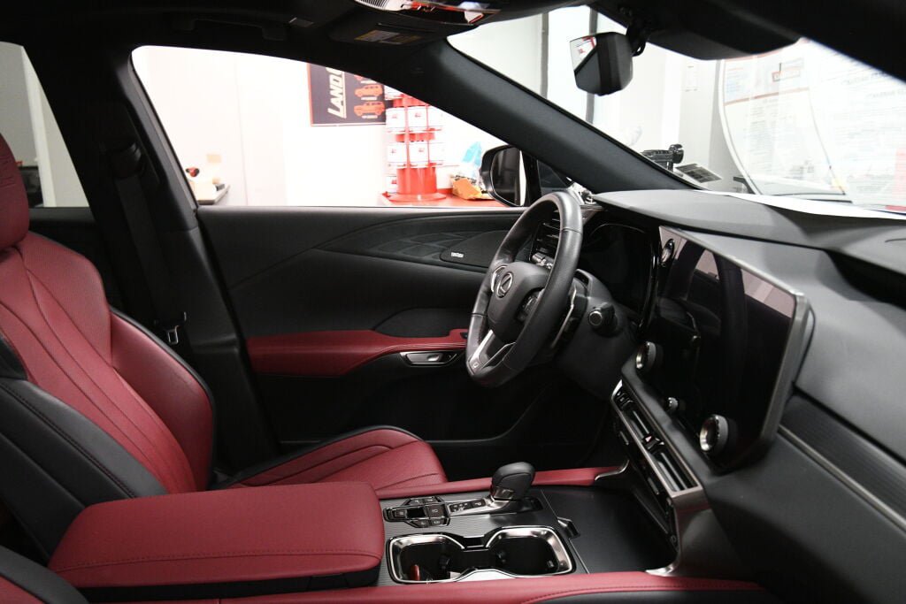 Used 2024 Lexus RX 350 F Sport w/ Convenience Package AWD/4WD image 27