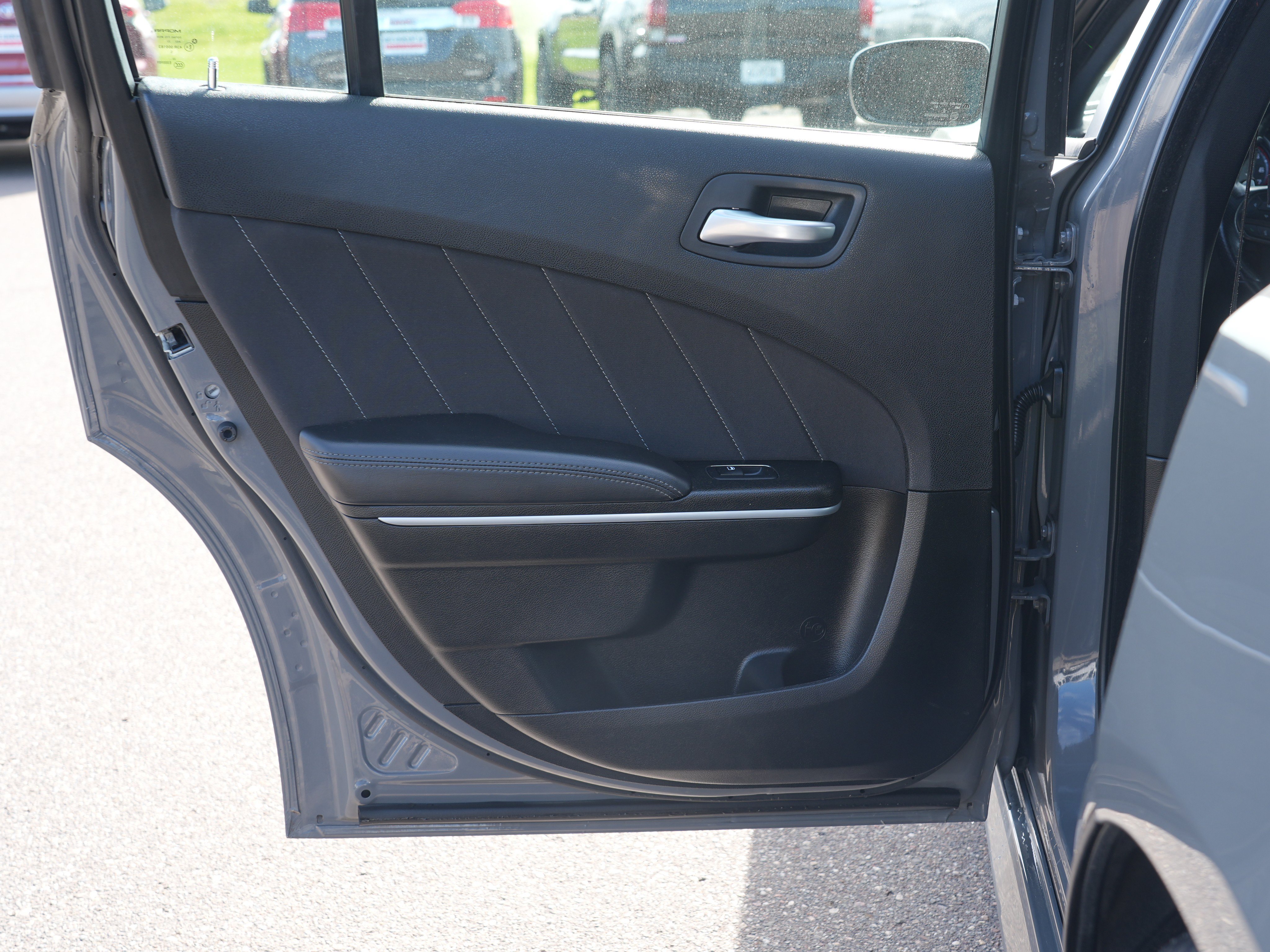 Used 2023 Dodge Charger Scat Pack w/ Technology Group RWD image 19