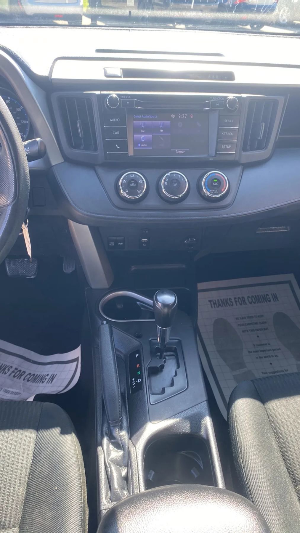 Used 2018 Toyota RAV4 LE w/ All Weather Liner Package image 23