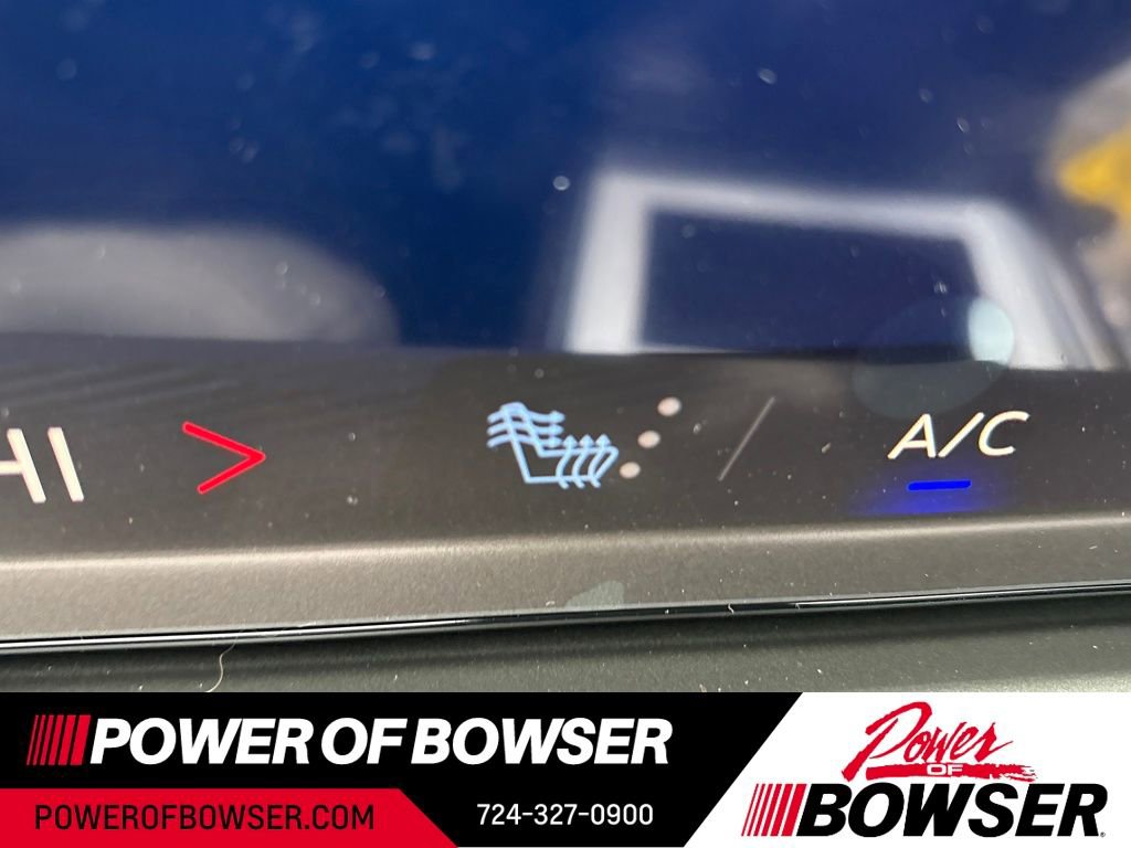 New 2026 Chevrolet Traverse LT w/ Sun and Wheel Package image 10