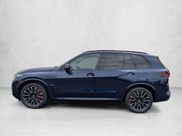 New 2026 BMW X5 xDrive50e w/ M Sport Package AWD/4WD image 7