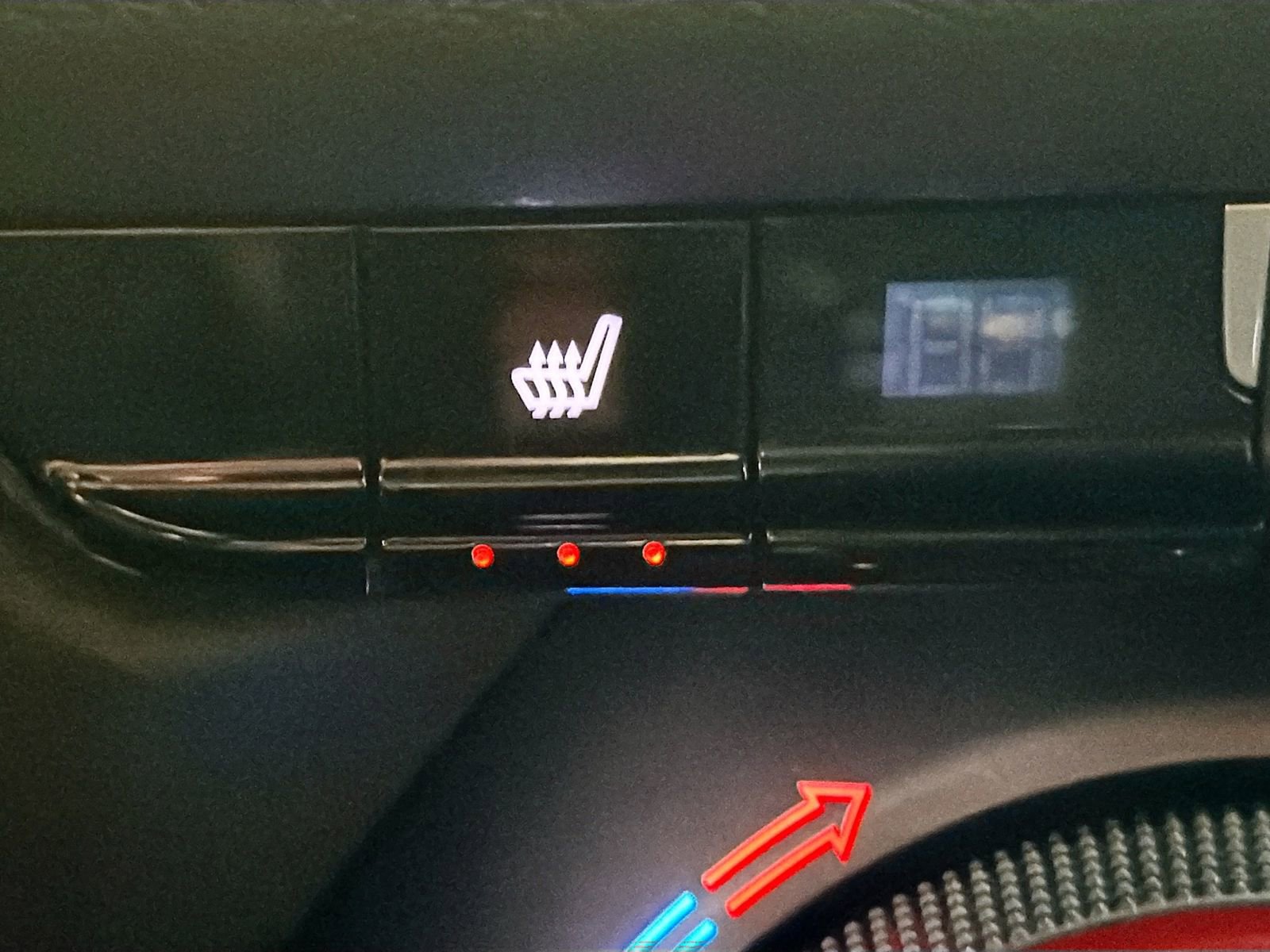 Used 2024 Chevrolet Blazer RS image 21