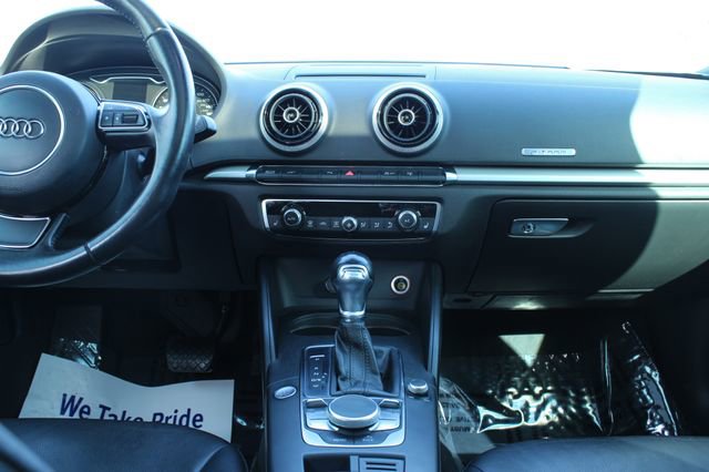 Used 2016 Audi A3 e-tron Premium w/ Audi MMI Navigation Plus image 17