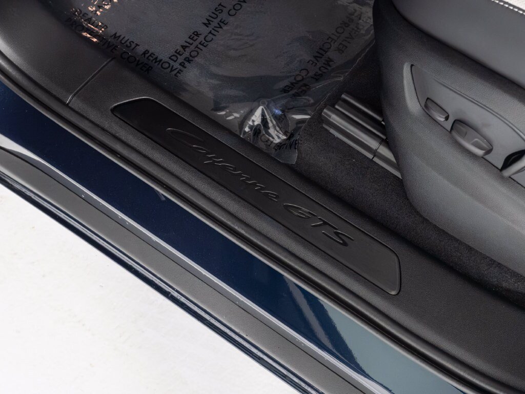 New 2026 Porsche Cayenne GTS AWD/4WD image 22