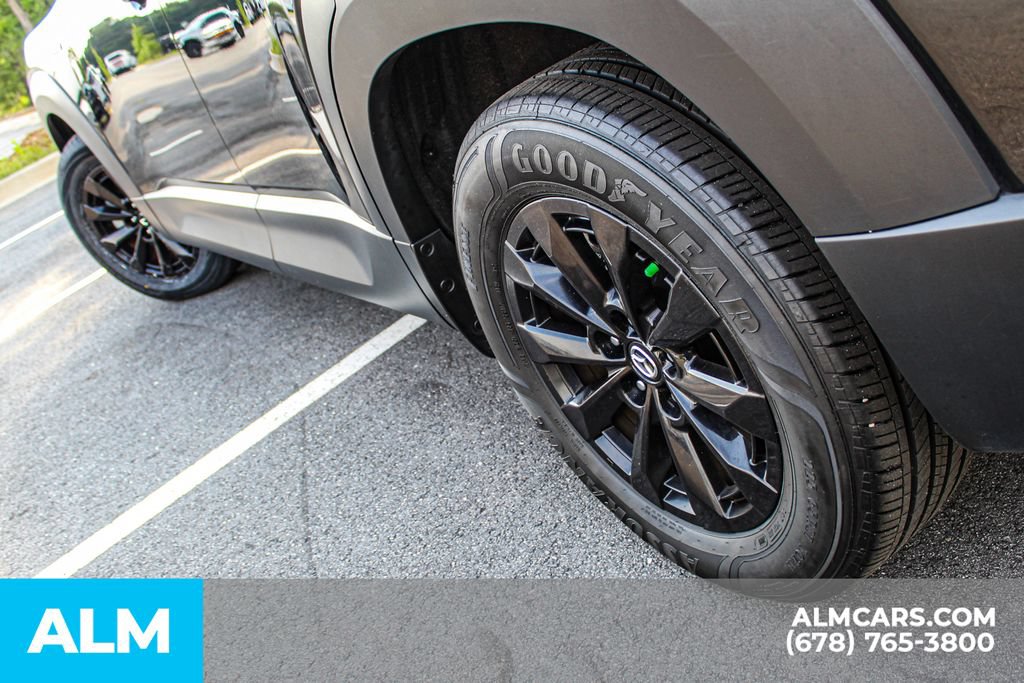 Used 2025 MAZDA CX-50 AWD 2.5 Hybrid w/ Premium Pkg image 15