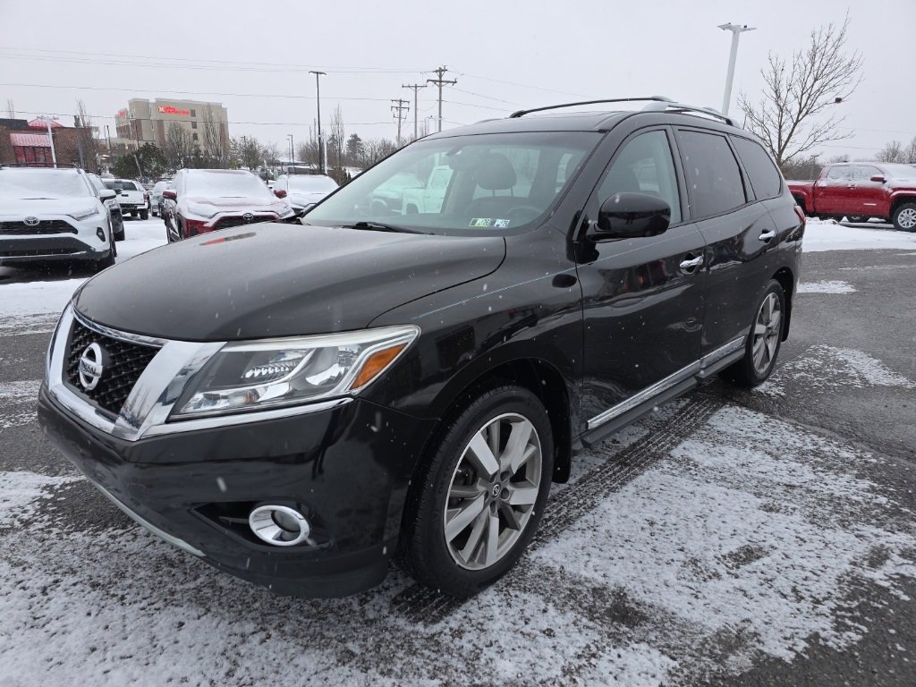 Used 2015 Nissan Pathfinder Platinum image 3