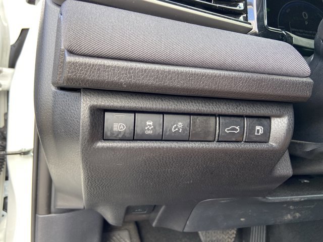 Used 2025 Toyota Camry LE image 44