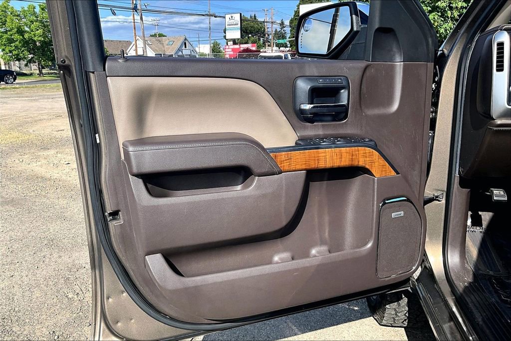 Used 2015 GMC Sierra 1500 SLT w/ Driver Alert Package AWD/4WD image 22
