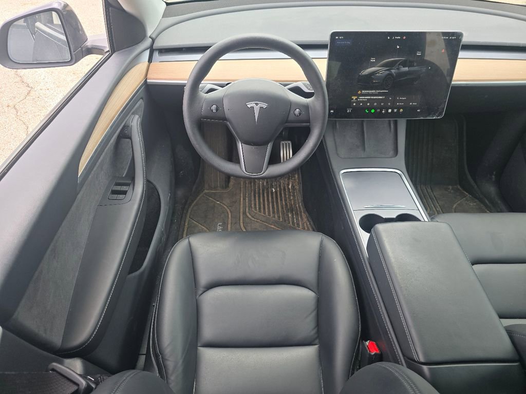 Used 2024 Tesla Model Y Performance AWD/4WD image 19