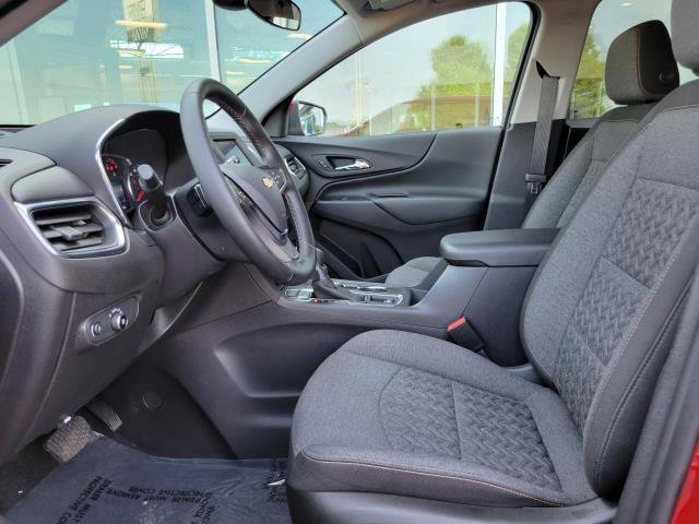 Used 2023 Chevrolet Equinox LT AWD/4WD image 13
