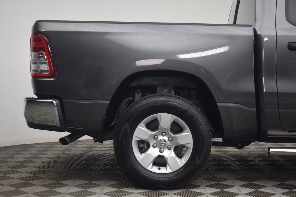 Used 2023 RAM 1500 Big Horn AWD/4WD image 30