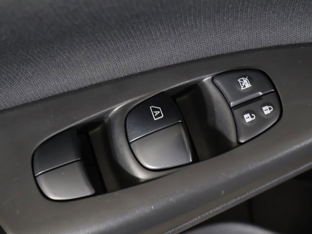 Used 2019 Nissan Sentra SV image 32