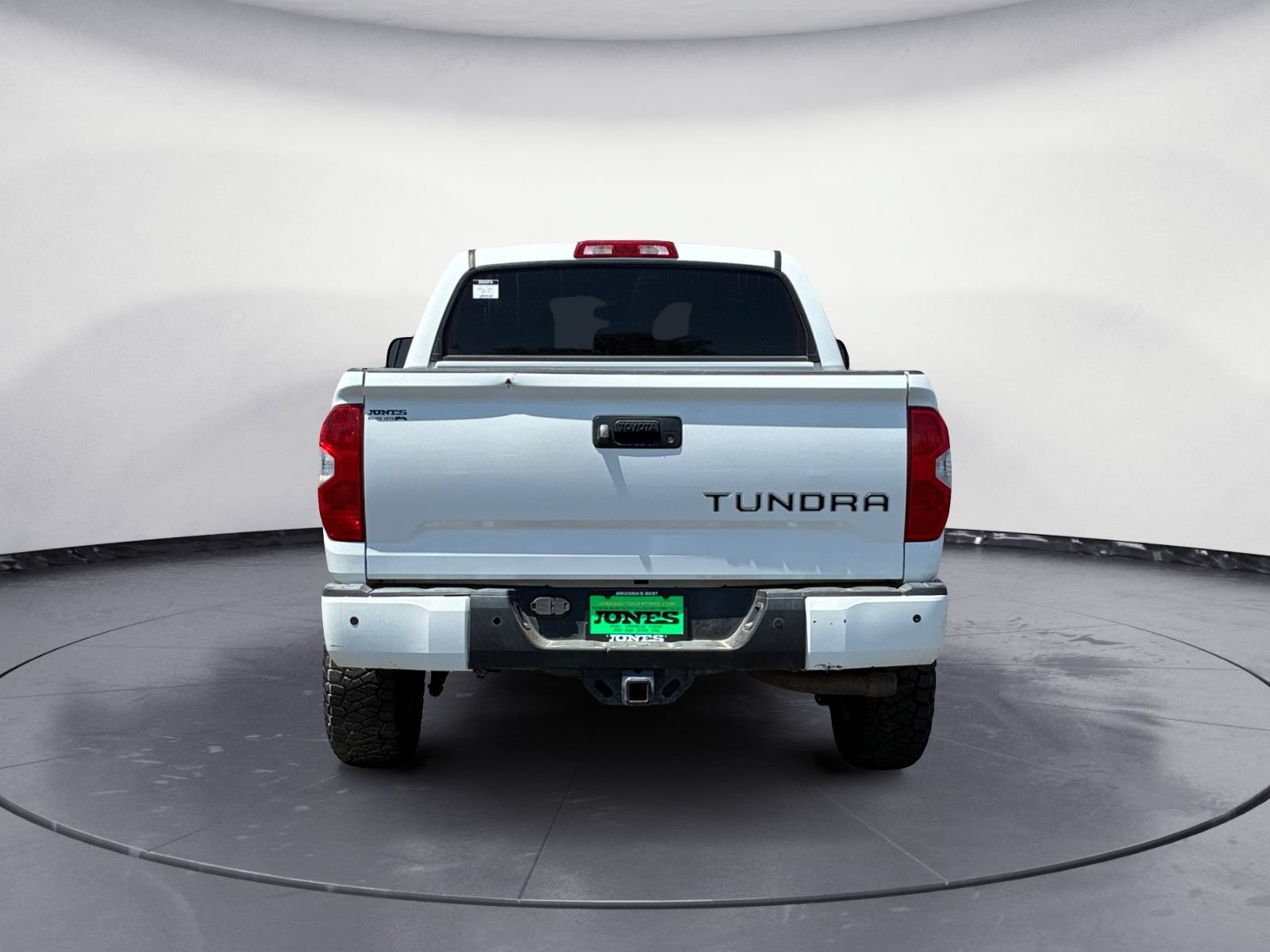 Used 2017 Toyota Tundra SR5 w/ TRD Off Road Package AWD/4WD image 5