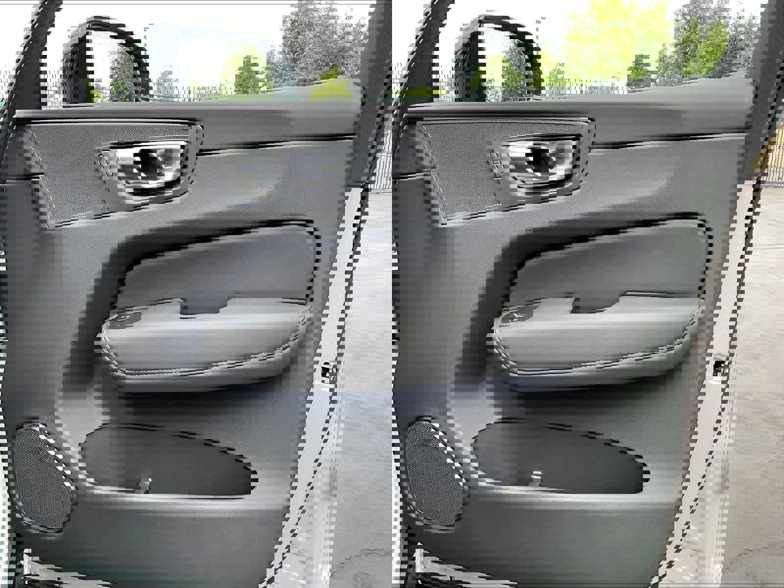 New 2026 Volvo XC60 T8 Plus w/ Climate Package image 30