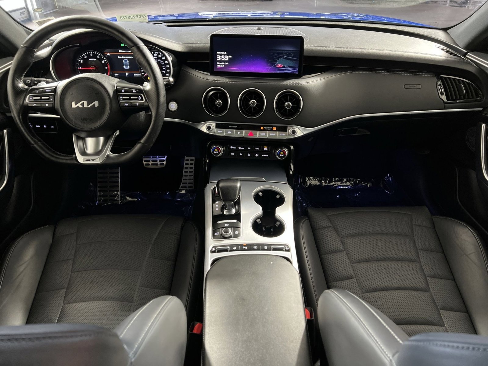 Used 2023 Kia Stinger GT2 AWD/4WD image 23