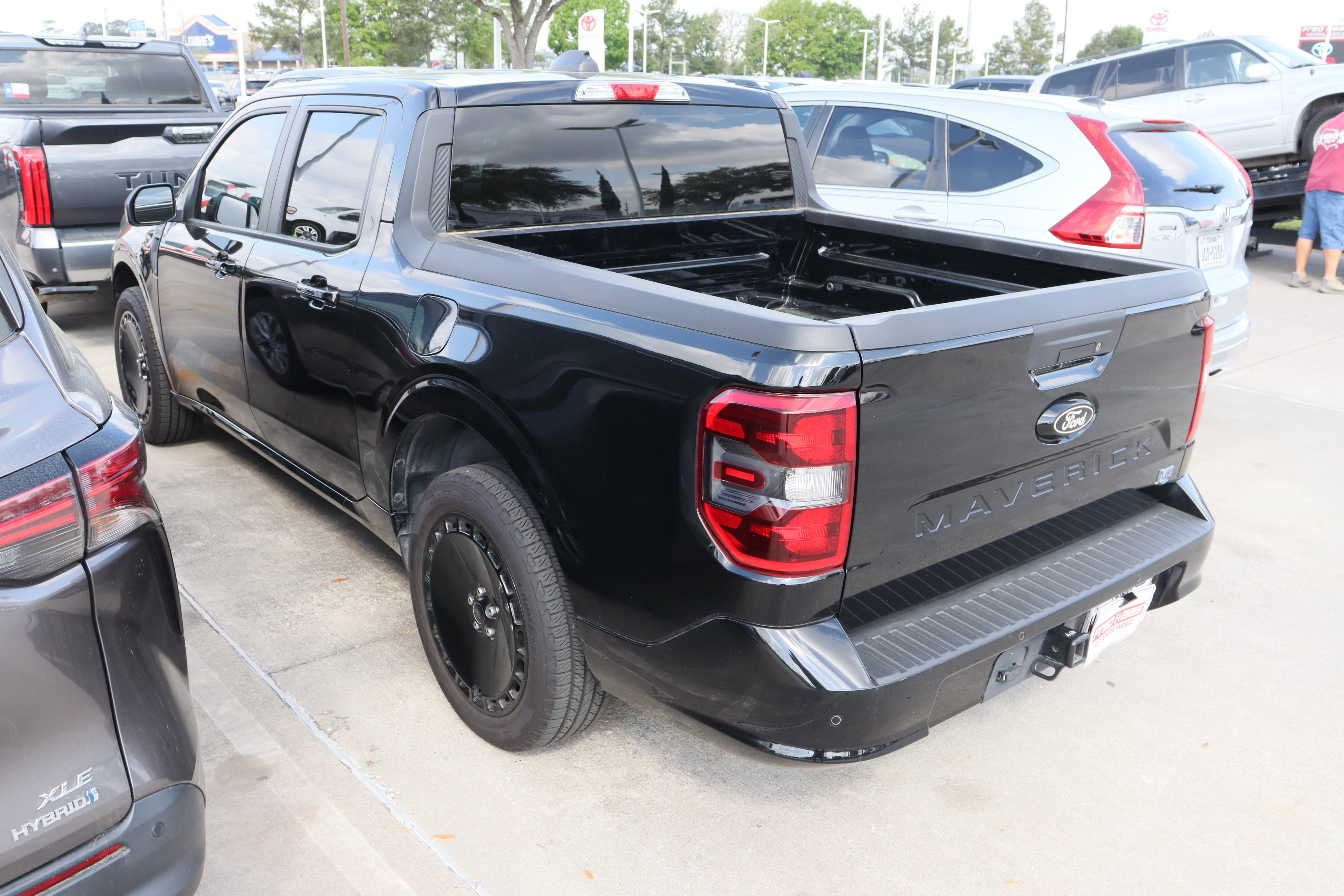 Used 2025 Ford Maverick Lobo image 6