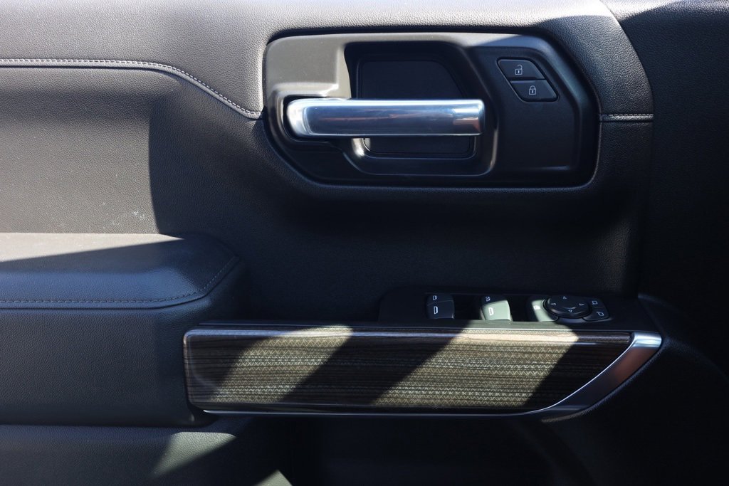 Used 2022 Chevrolet Silverado 1500 RST image 23