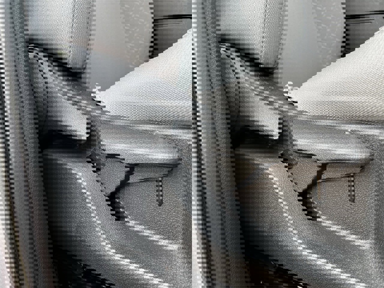 Used 2025 Toyota Tacoma SR5 image 25