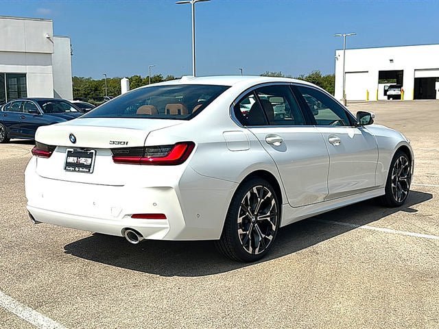 New 2026 BMW 330i Sedan w/ Premium Package RWD image 39