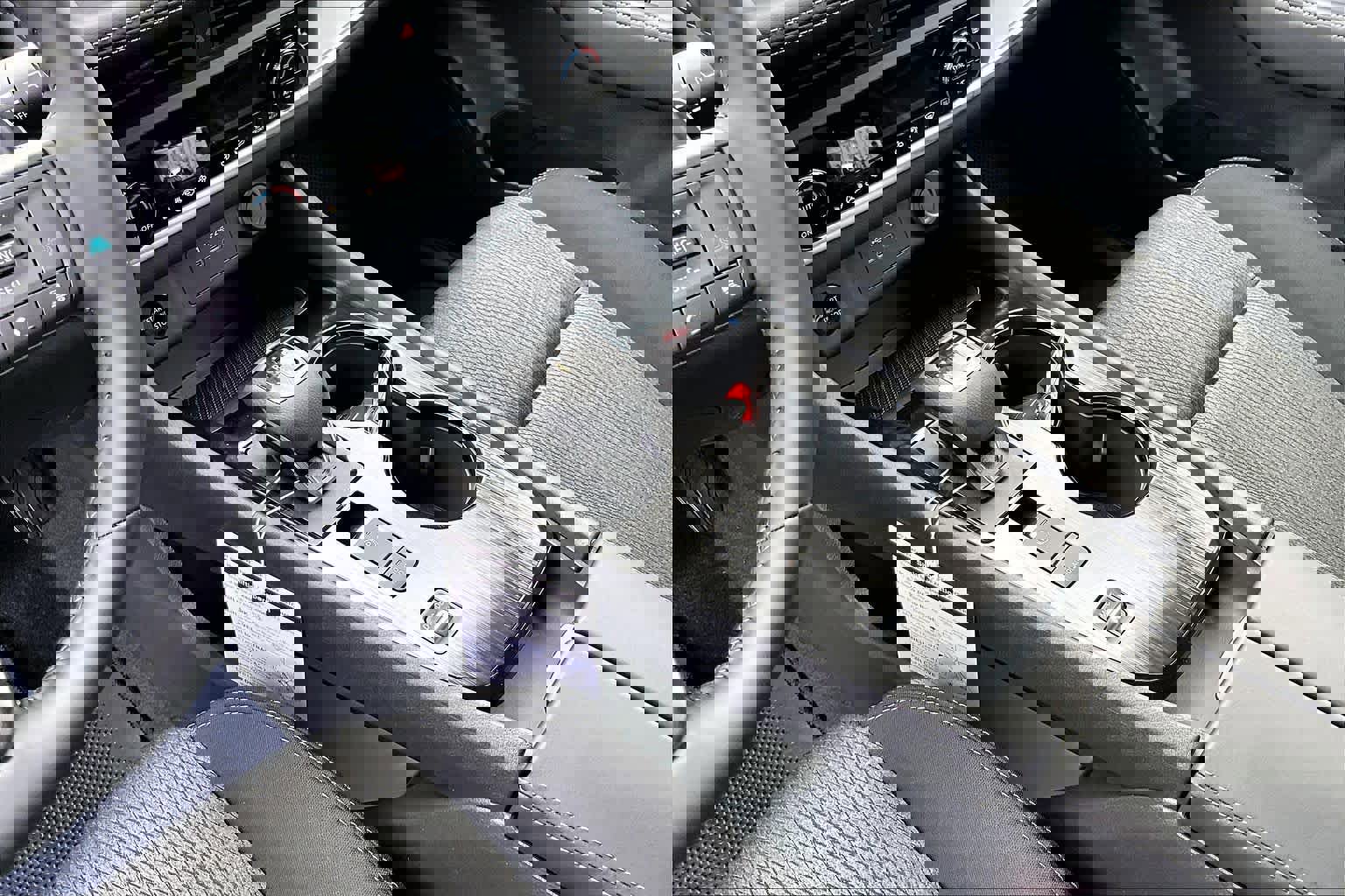 New 2026 Nissan Rogue SV image 7