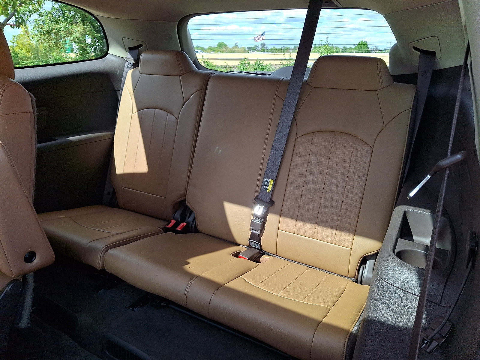 Used 2015 Buick Enclave Leather FWD image 10