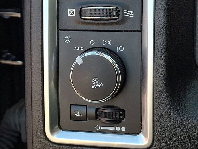 Used 2017 RAM 3500 Big Horn image 26